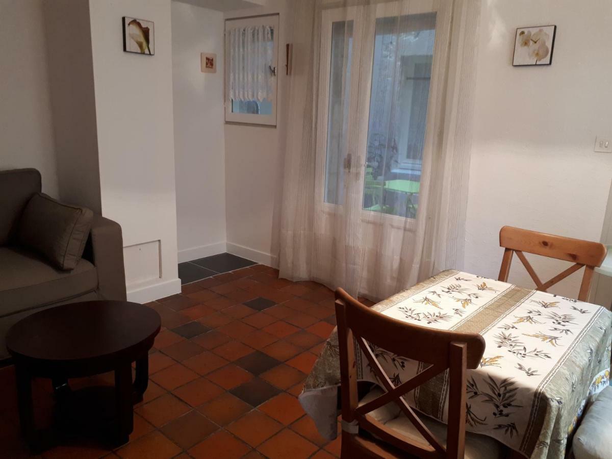 19 Rue Verdiere * La Rochelle (Charente-Maritime)
