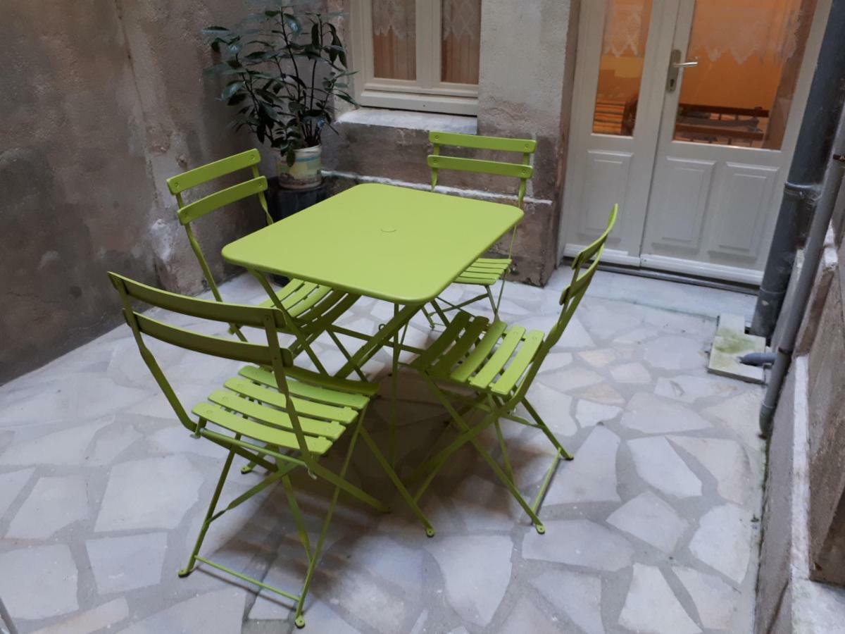 19 Rue Verdière La Rochelle (Charente-Maritime)